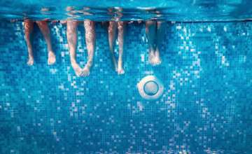 How pool chemicals protect swimmers?